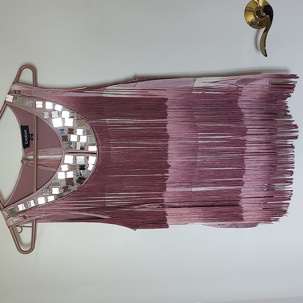 Bebe Mirrored/Dusty Rose Fray Top Size Medium